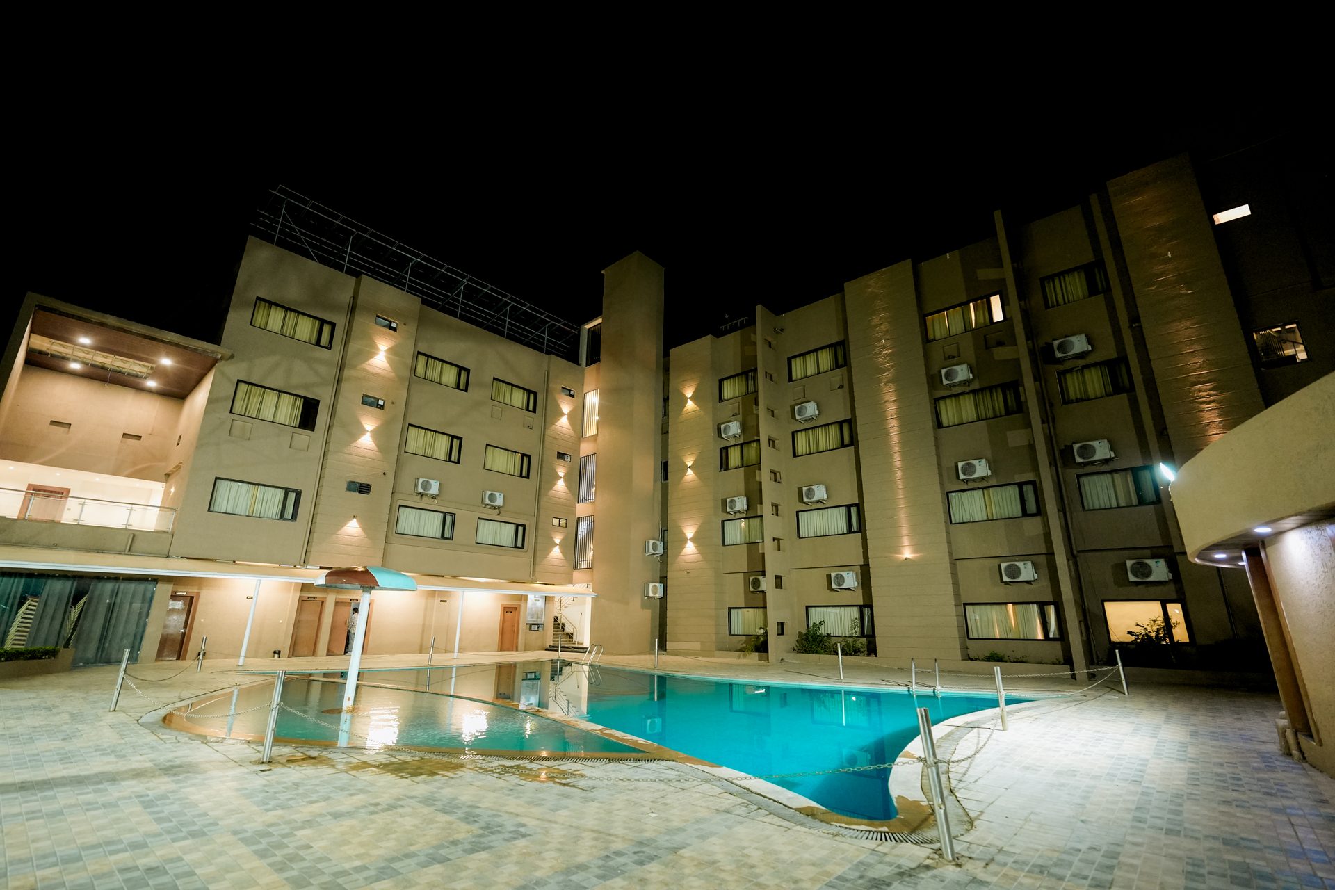 Hotel Vrindavan Greens Swimming Pool